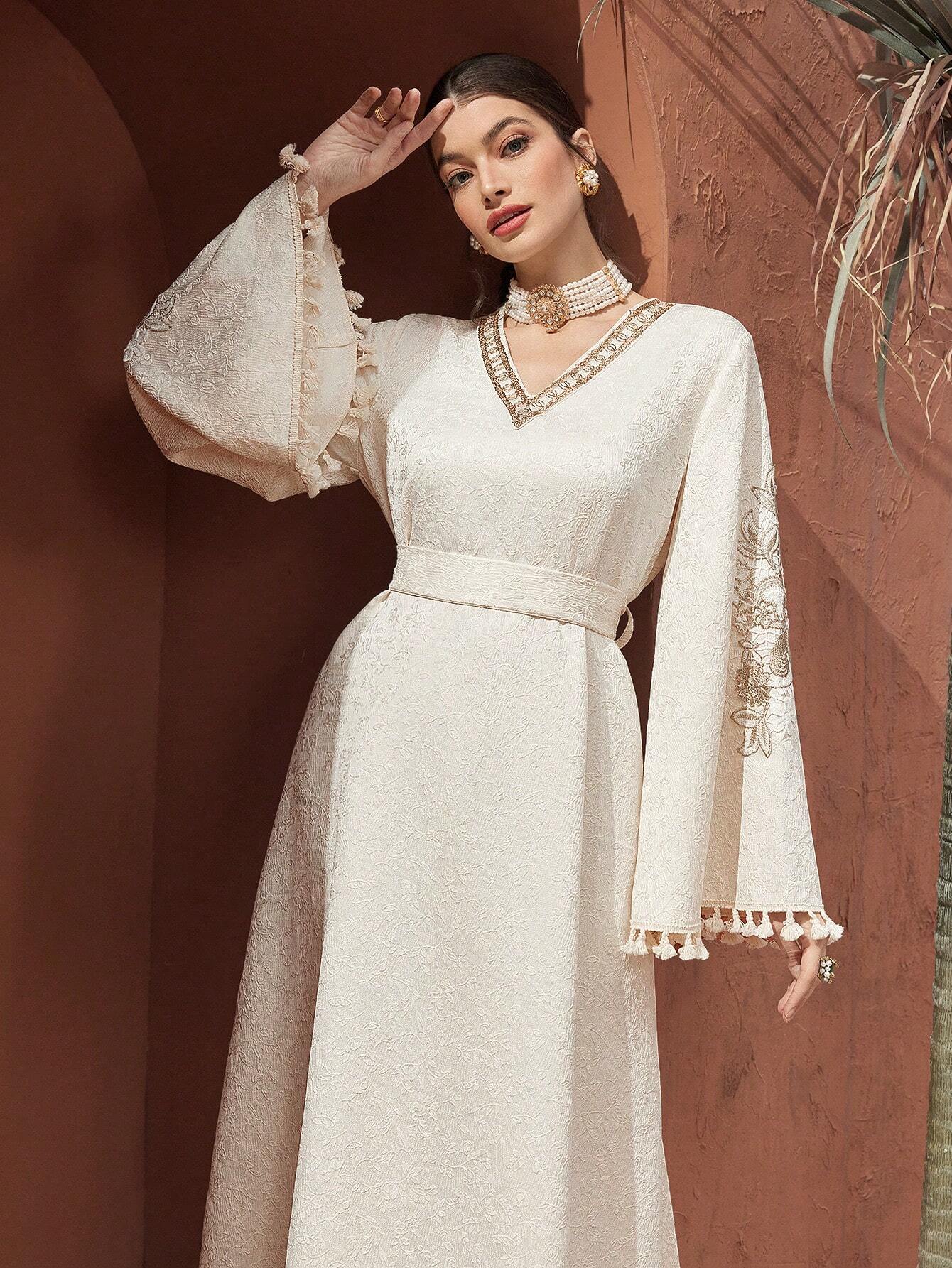 Women's Arabian Traditional Long Dress with Floral Embroidery
