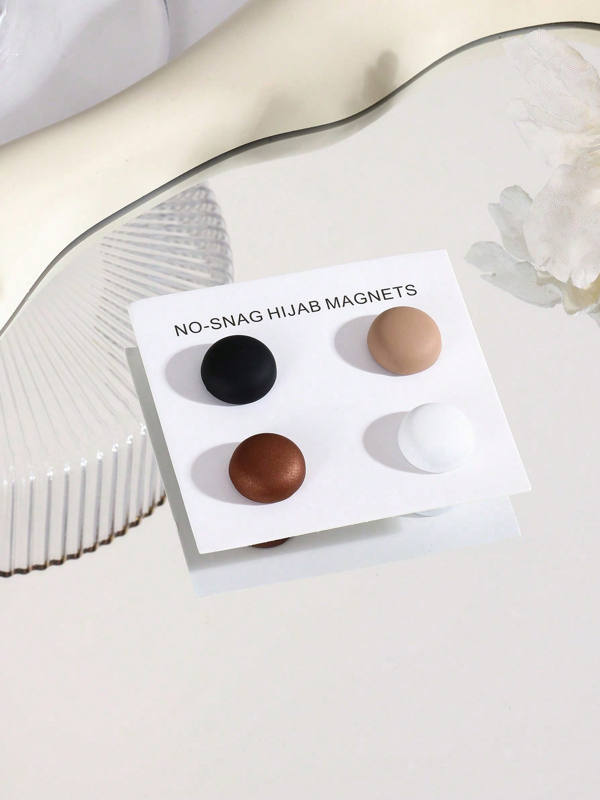Magnetic Hijab Pins — 4-Pack, No-Snag Scarf Magnets