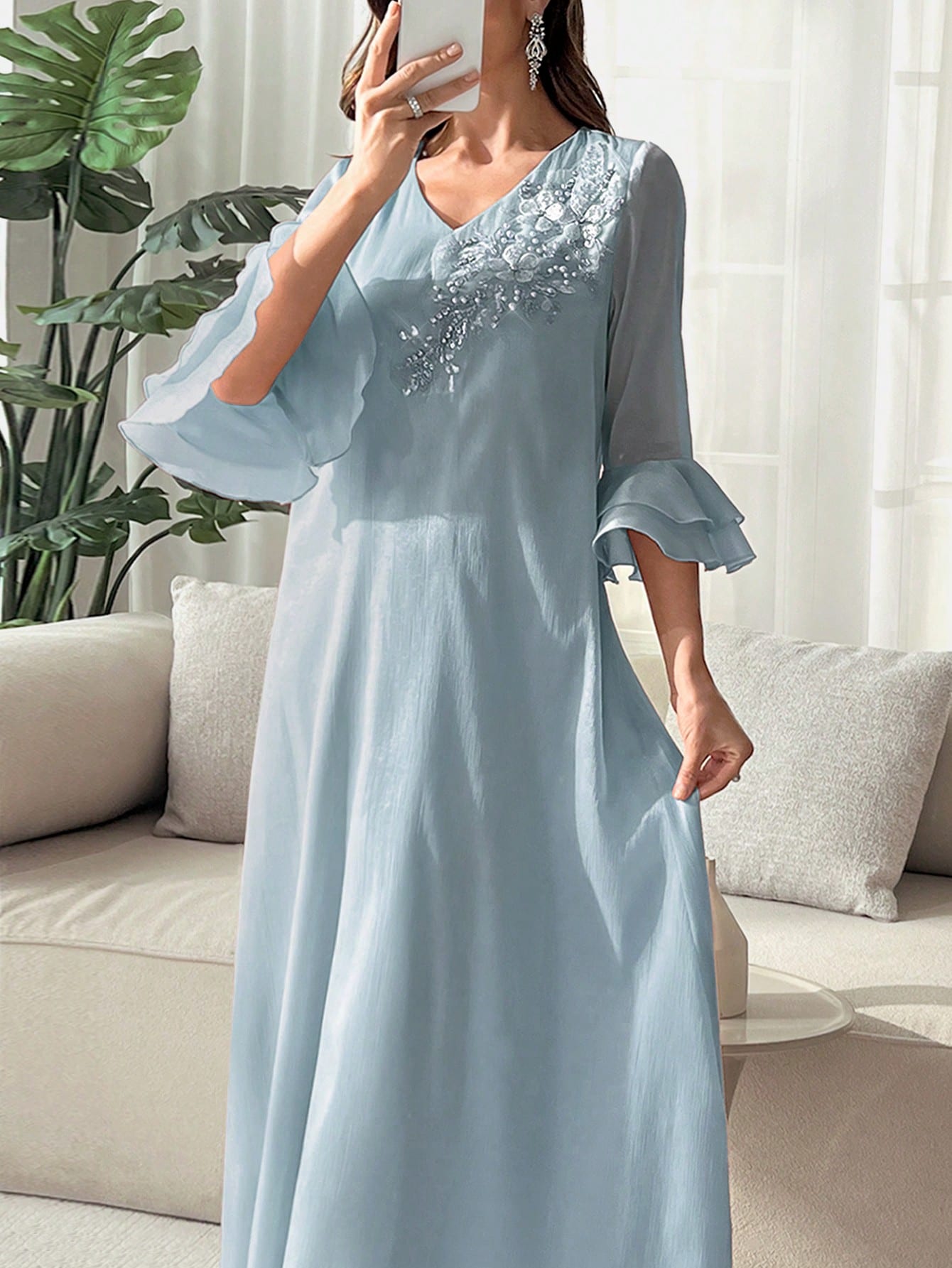 Women's V-neck Beaded Chest Flower Layered Ruffle Sleeve Arabic Style