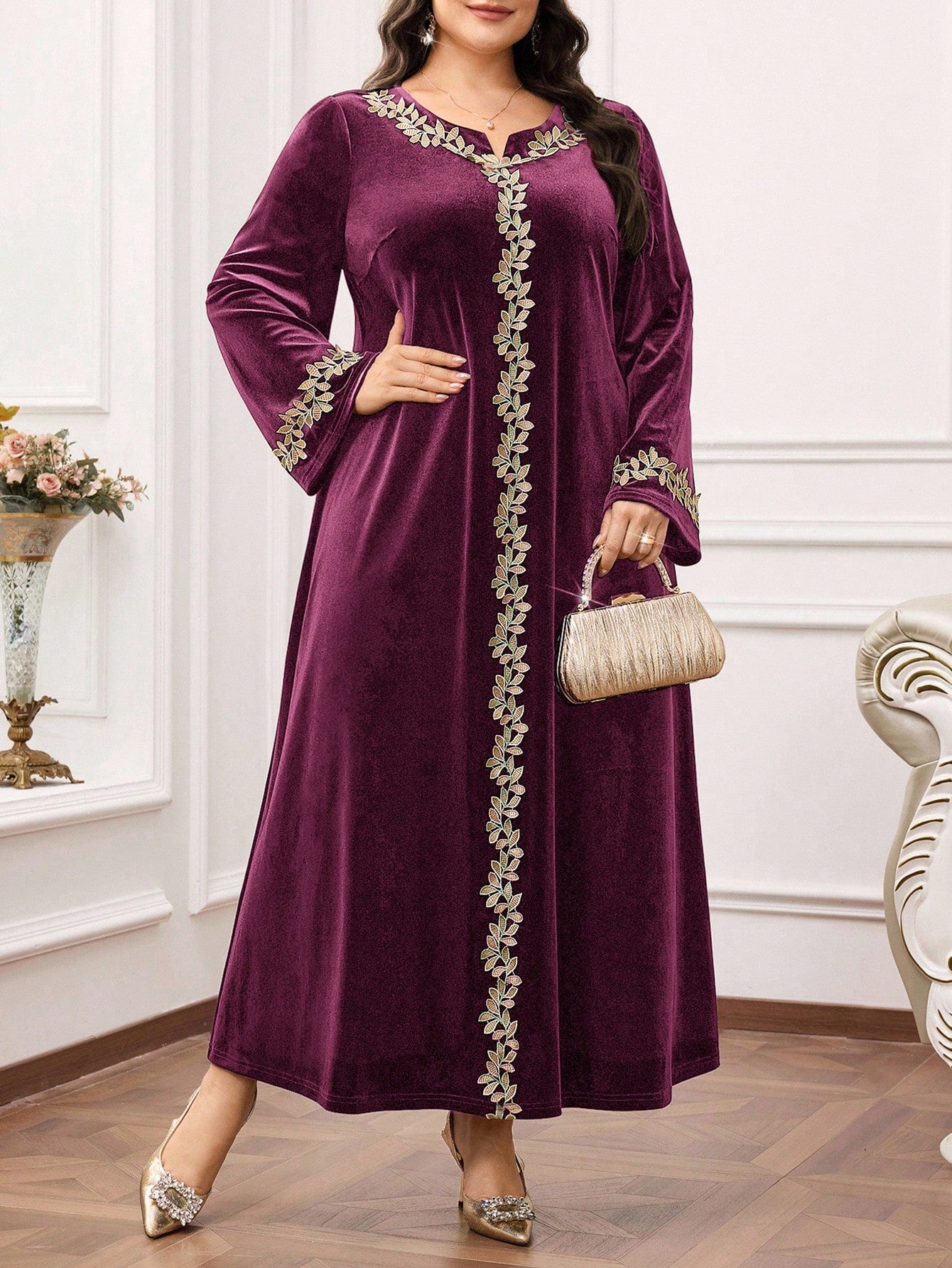 Plus Size Women Elegant Party Embroidered Applique Arabic Style Dress