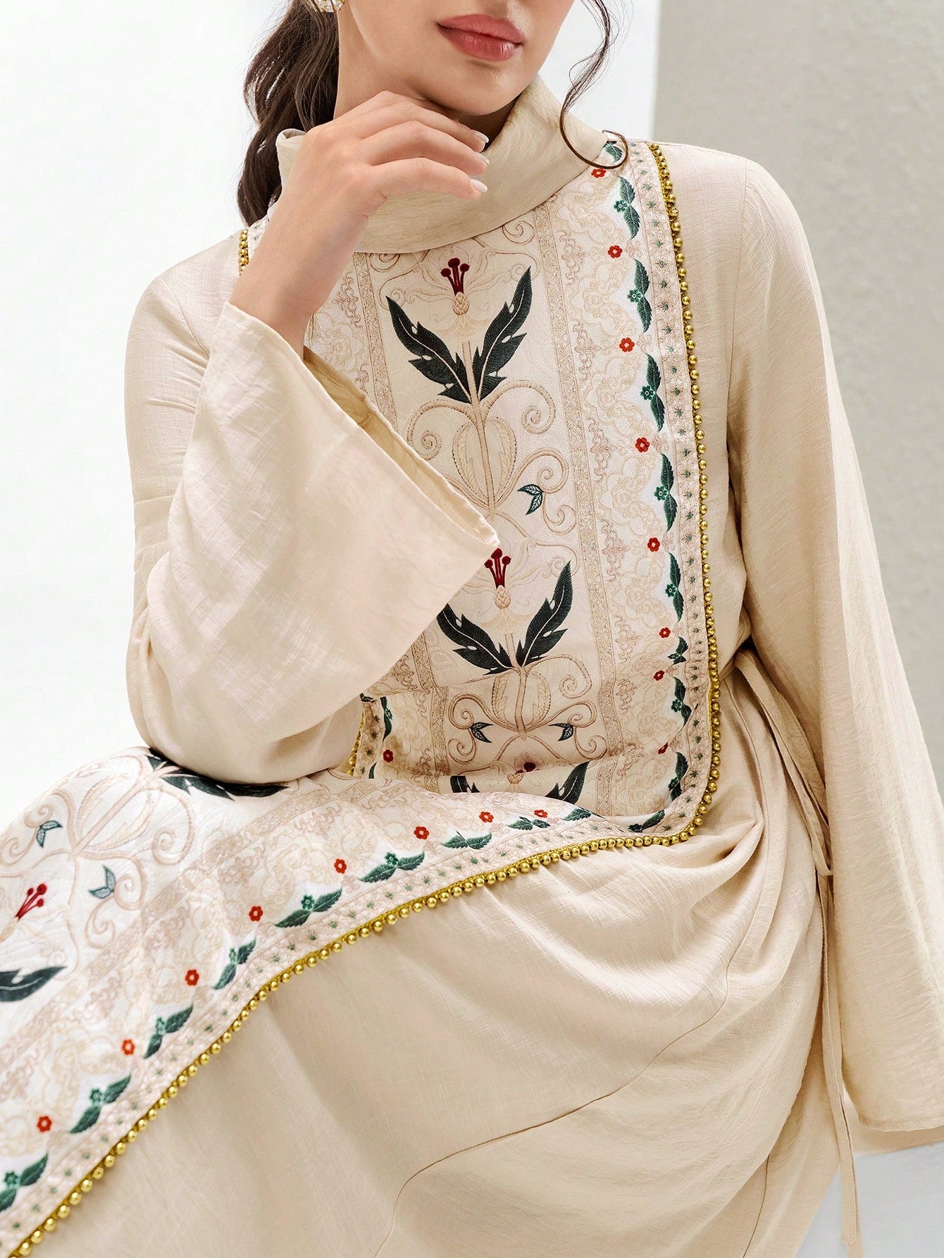 Women's Elegant Printed Patchwork Beaded Decorated Arabic Style Dress