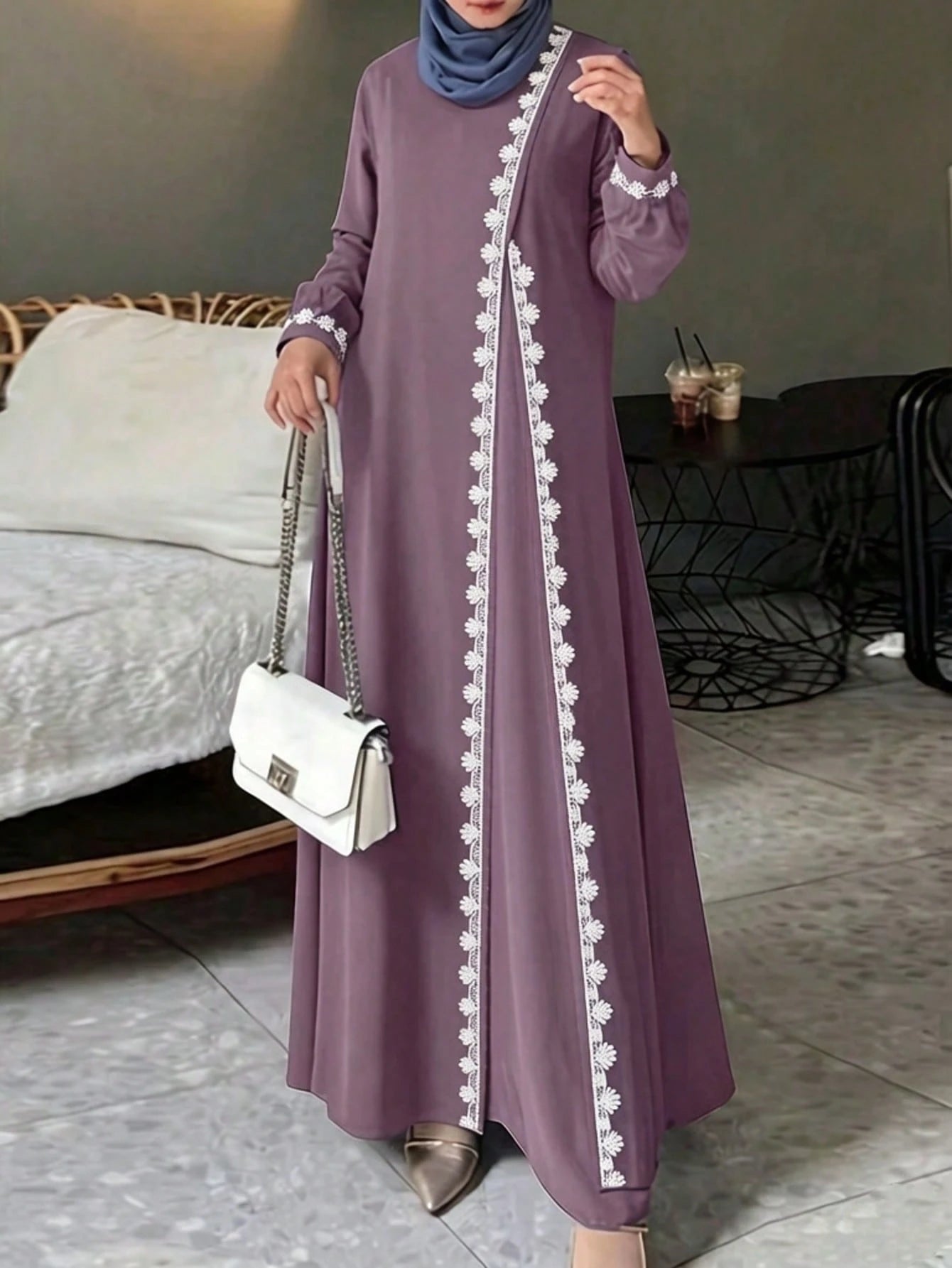 Fashion Women Crew Neck Elegant Lace Trim Long Sleeve Arabic Long