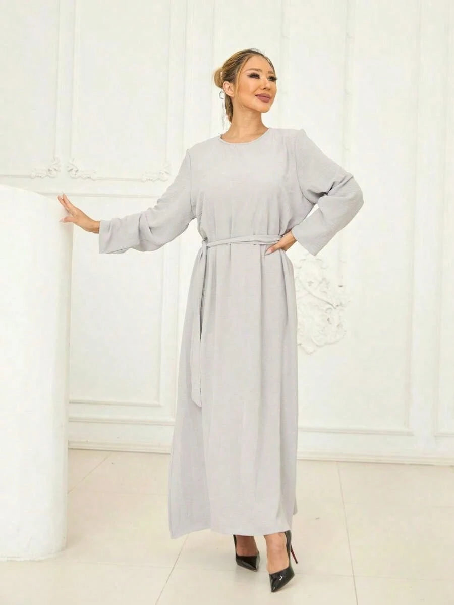 Breathable Skin Friendly Fabric Simple Versatile Back Zip Abaya for