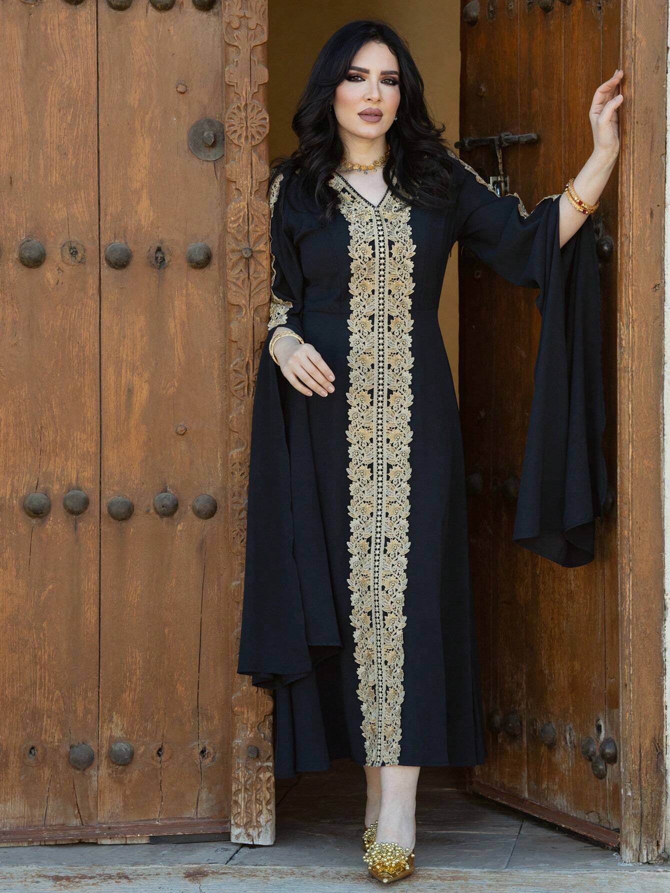 Women's Floral Applique Decorated Floor Length V-neck Turkish Dress