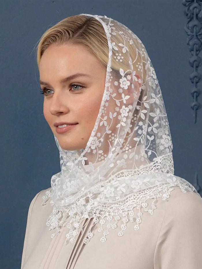 Ladies' Spring & Autumn Floral Lace Triangle Scarf
