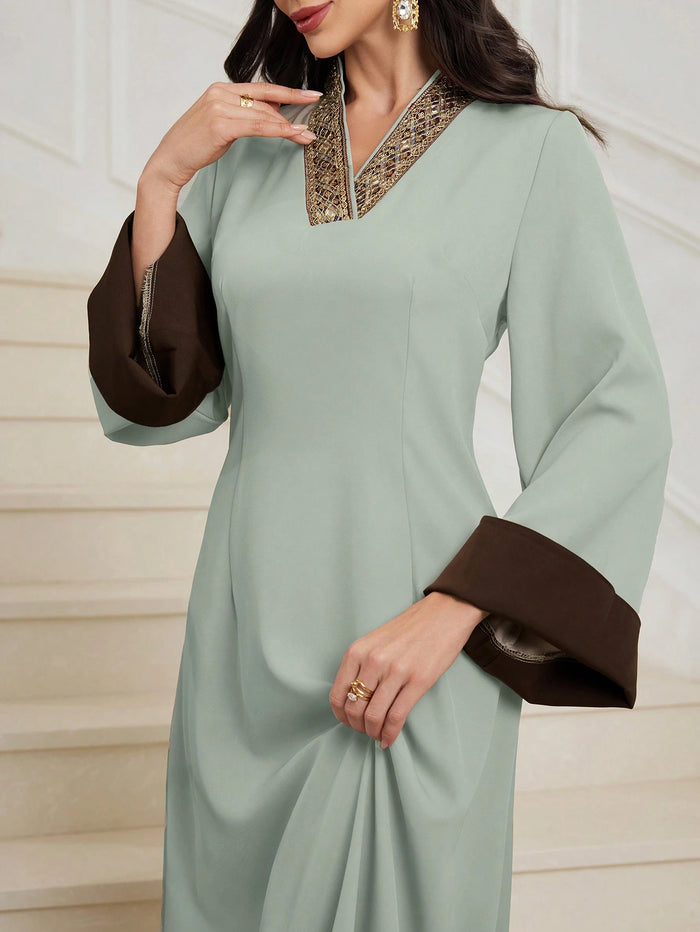 2024 Spring/autumn New Arrival V-neck Fitted Light-colored Arabic