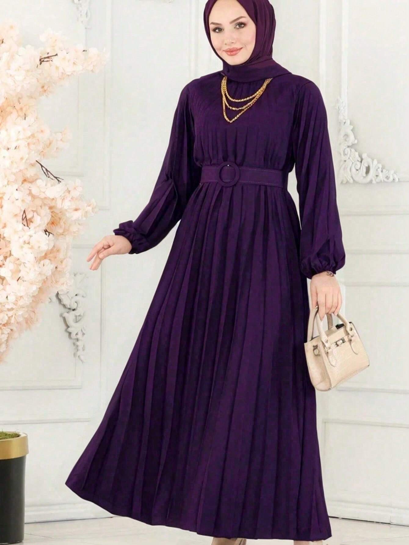 Fashion Women's Casual Round Neck Belt Pleated Loose Modest Long