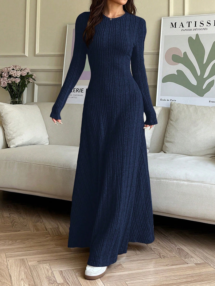 Plain Knit Round-Neck Long Dress — Fall & Winter - Navy Blue