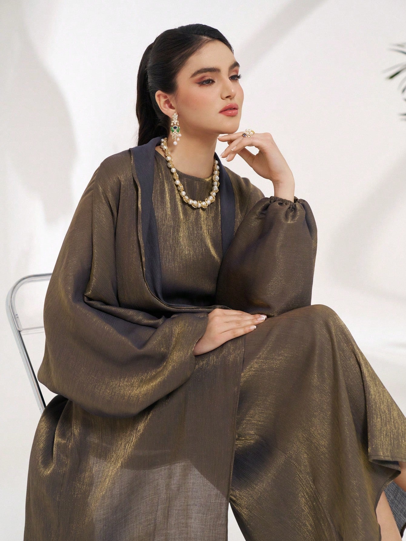 Women's Contrast Color Metallic Lantern Sleeve Arab Abaya