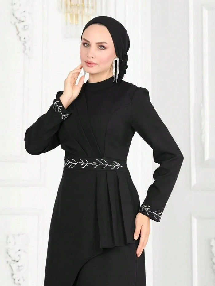 Elegant Women's Rhinestone Embellished Round Neck Waist Cinched Long