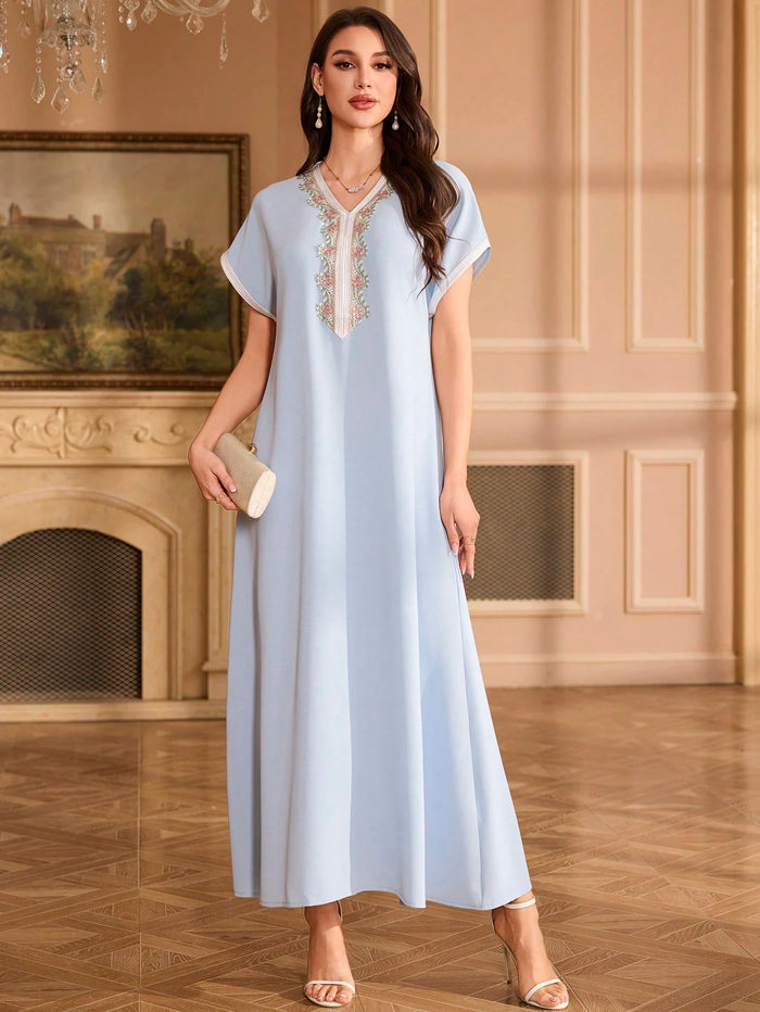 Embroidered Collar Floral One-shoulder Sleeve Stand Collar Elegant