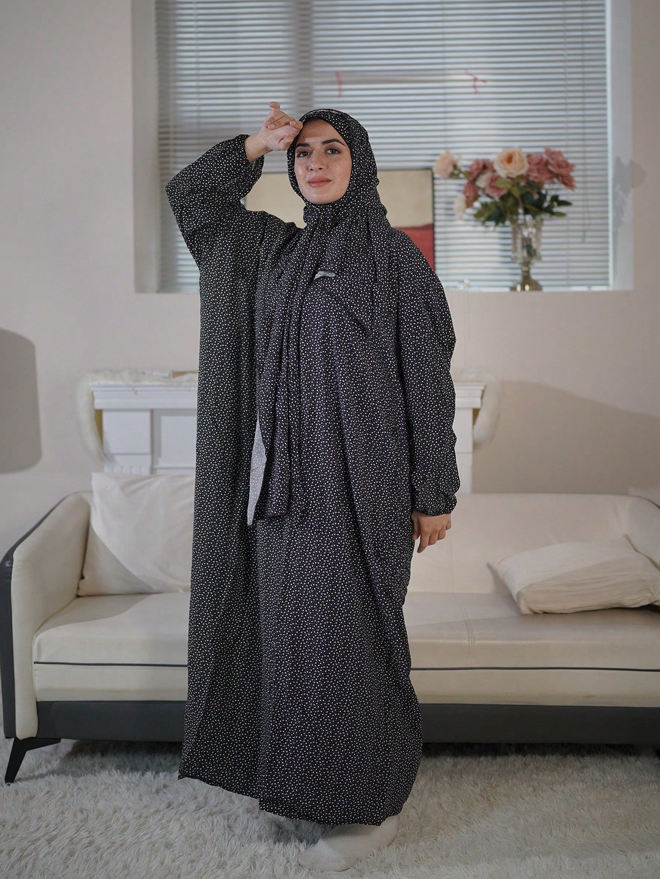 Women S All in One Ditsy Floral Printed Woven Abaya Robe Suitable for