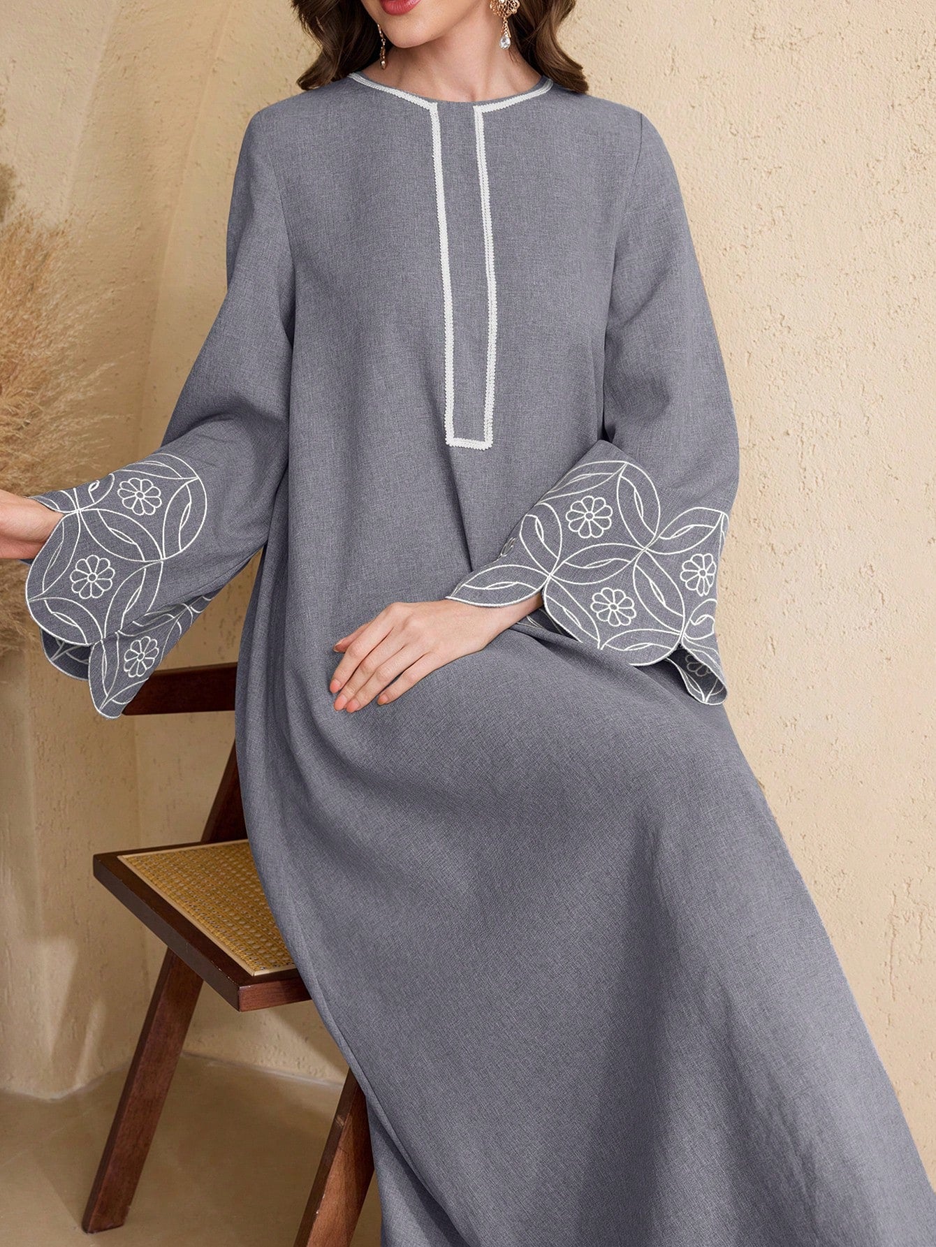 Women's Gray Floral Embroidery Trim Round Neck Casual Swing Dress