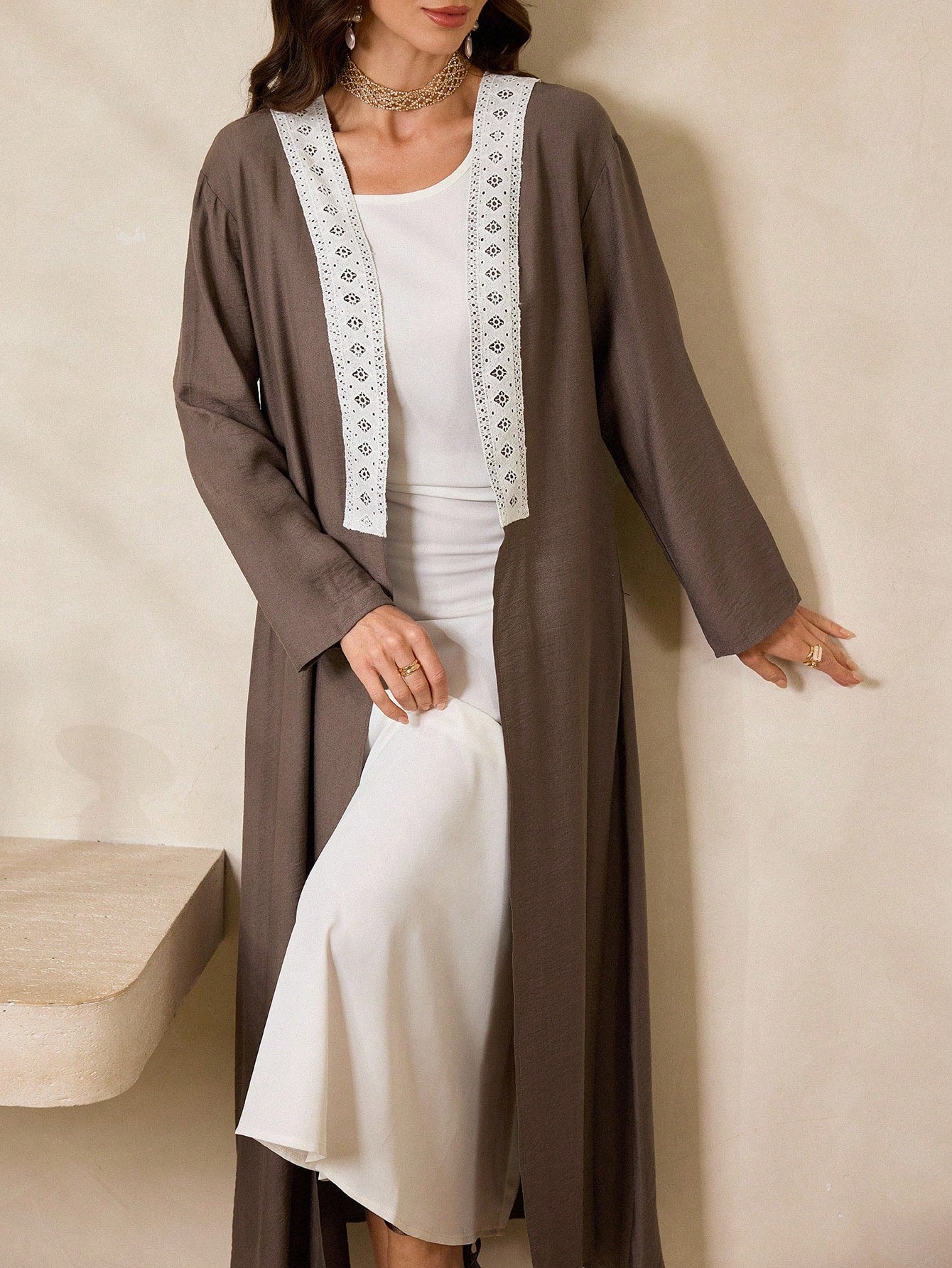 Women's Loose Fit Drop Shoulder Patchwork Abaya Robe