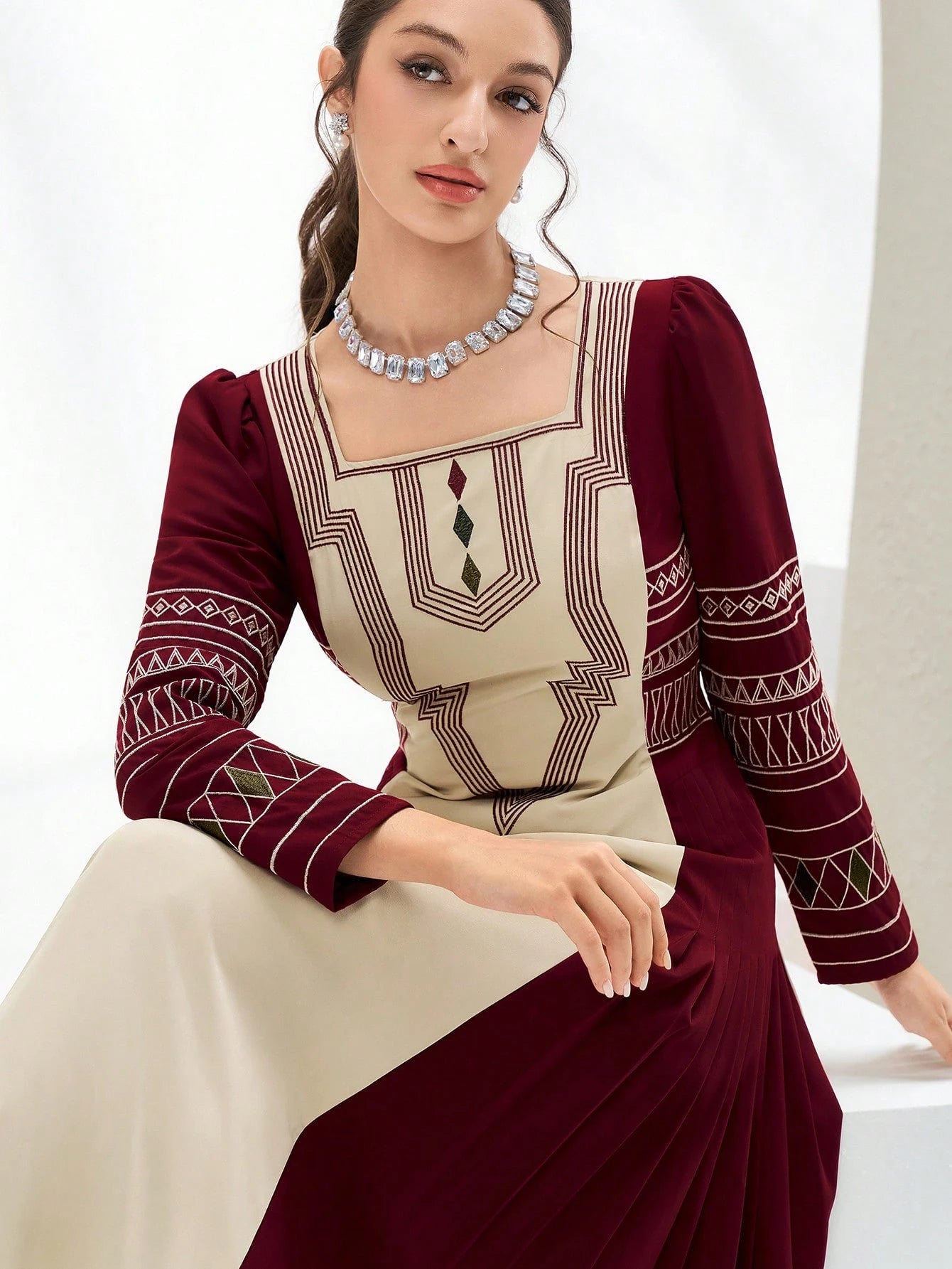 New Design Colorblock Patchwork Elegant Embroidered Cinched Waist