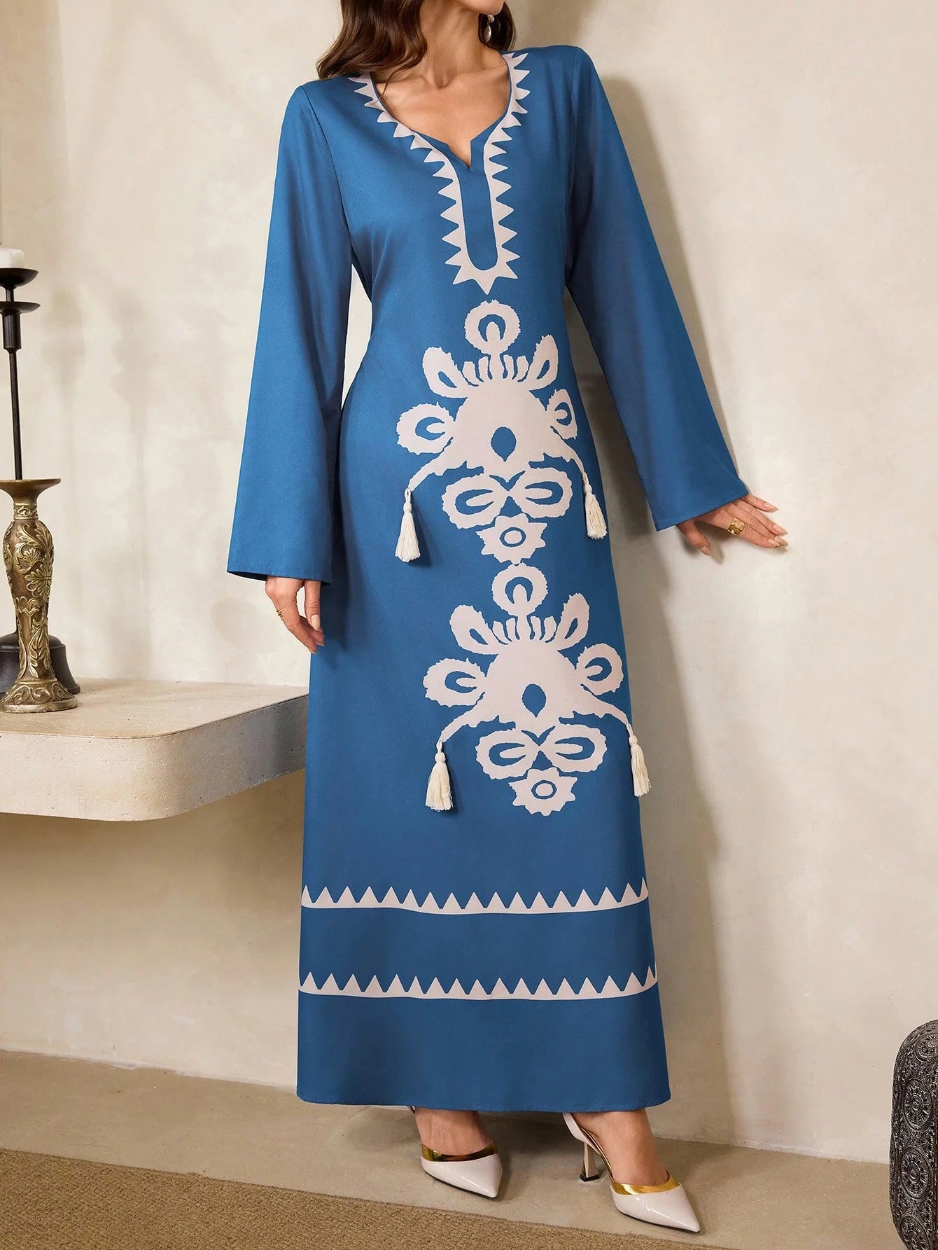 Women's Floral Print Fringe Decor V-neck Long Sleeve Arabic Style