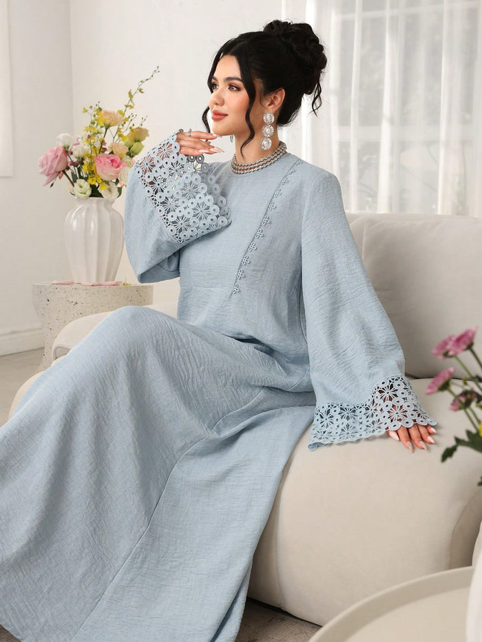 Elegant Contrast Lace Flare Sleeve Loose Arabic Style Dress