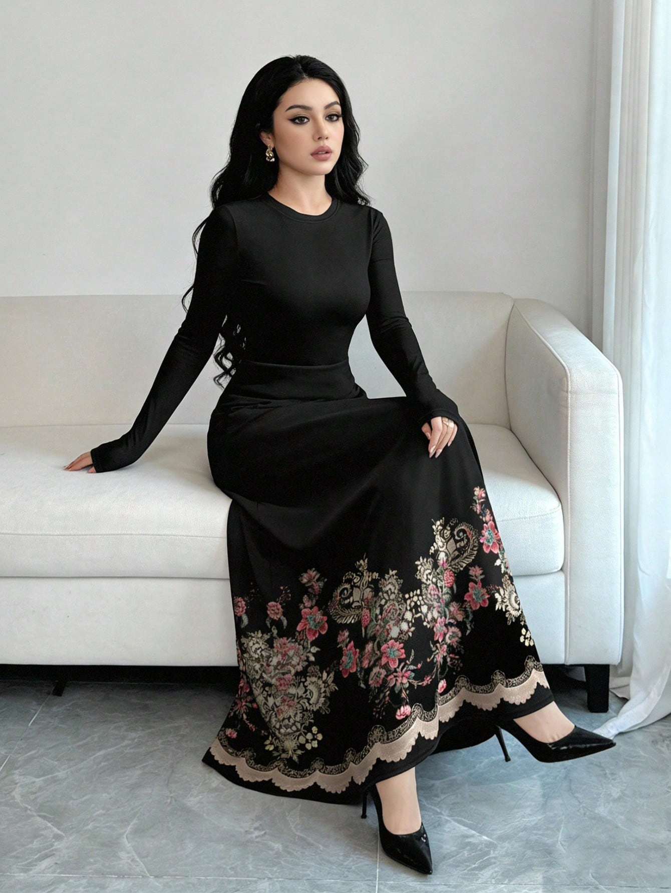 Floral & Print Black Crew Neck Long Sleeve A-line Maxi Dress