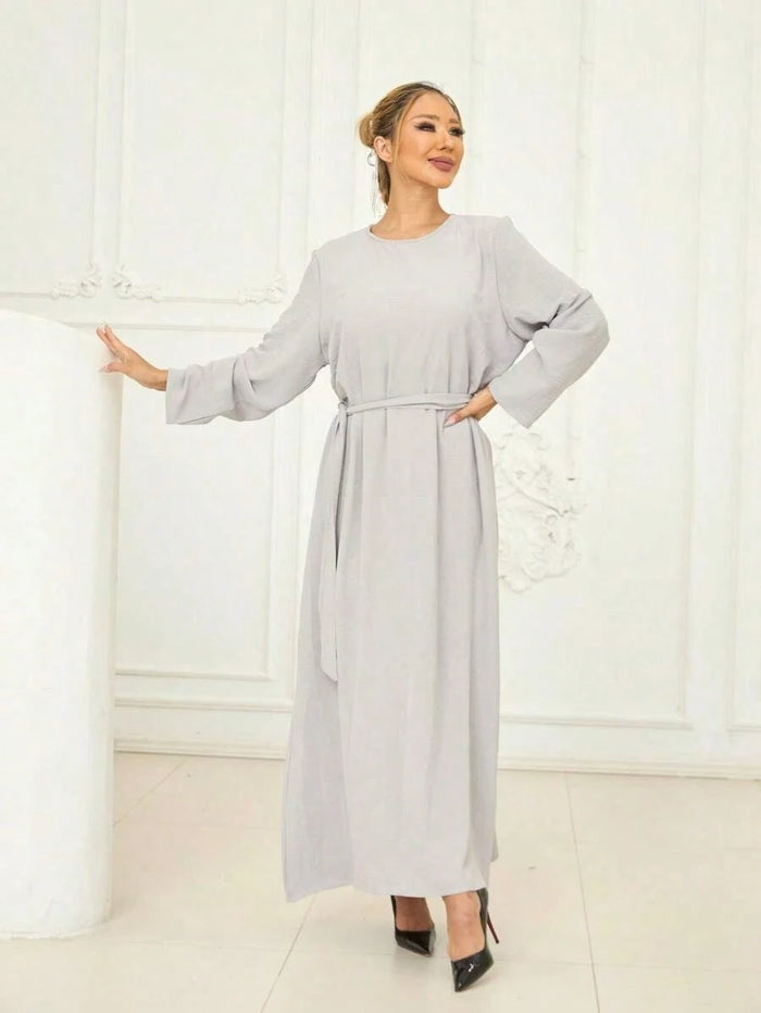 Breathable Skin Friendly Fabric Simple Versatile Back Zip Abaya for